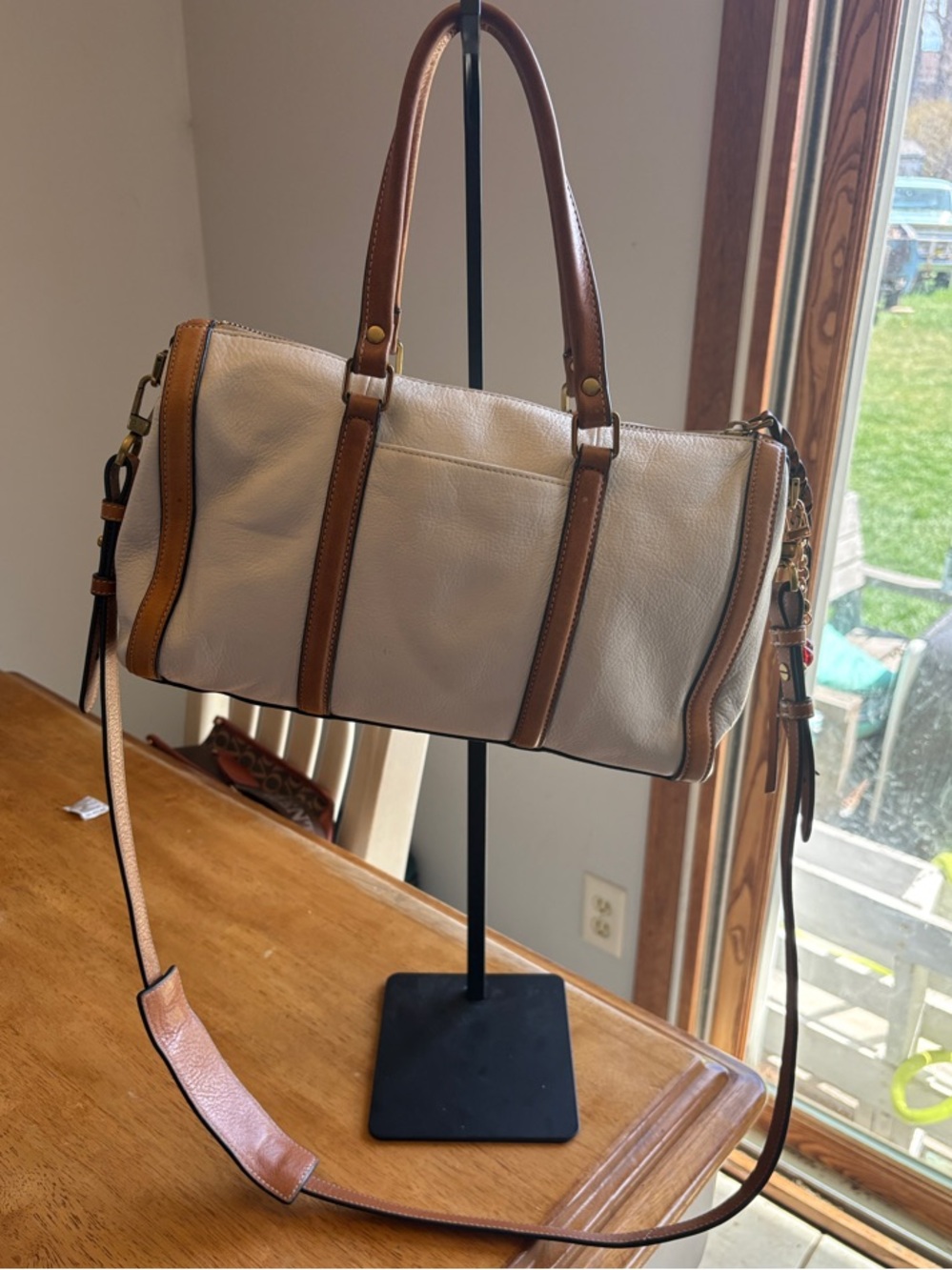 Fossil Cream and Tan Leather Satchel Shoulder/crossbody